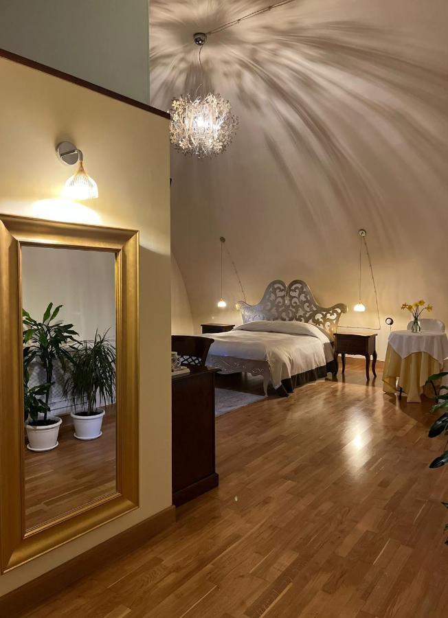 Residenza Ducale Hotell Bovino Exteriör bild